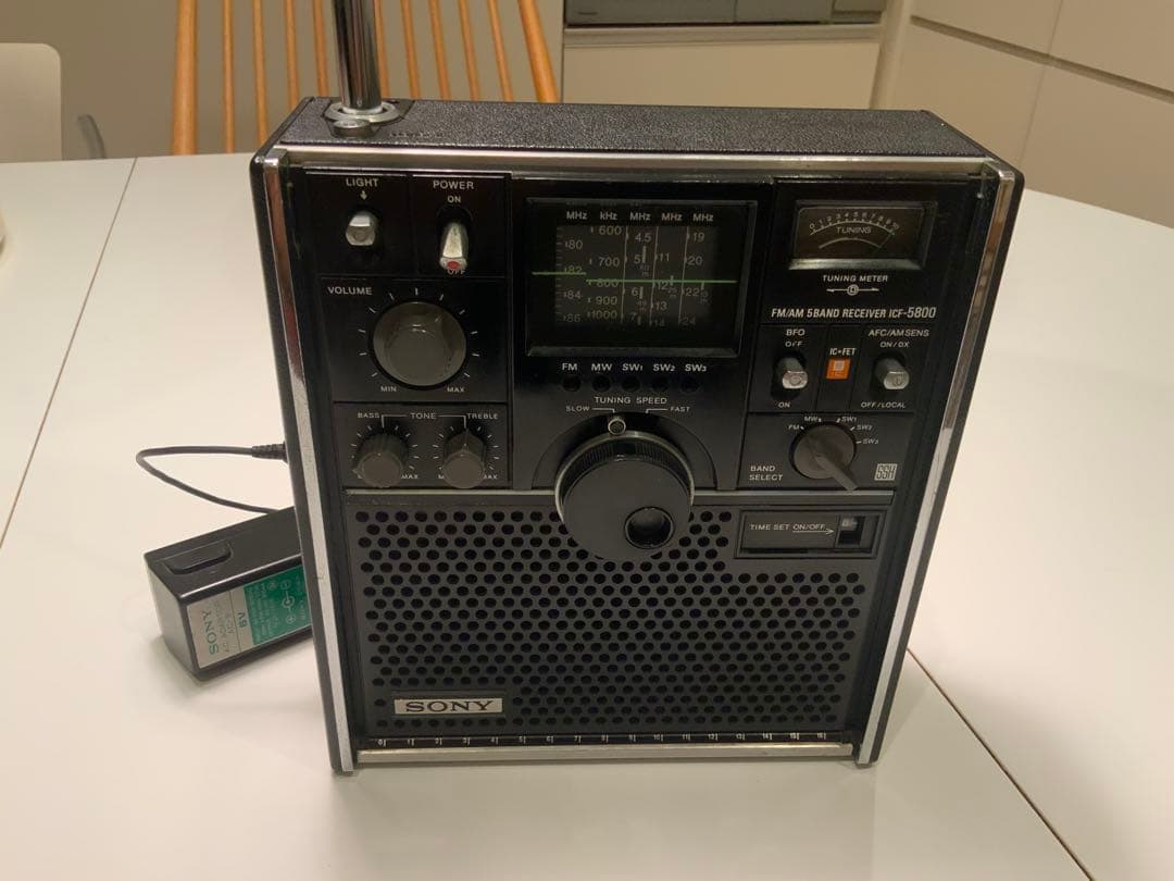 SONY スカイセンサー　ICF-5800 FM/AMラジオ　美品✨