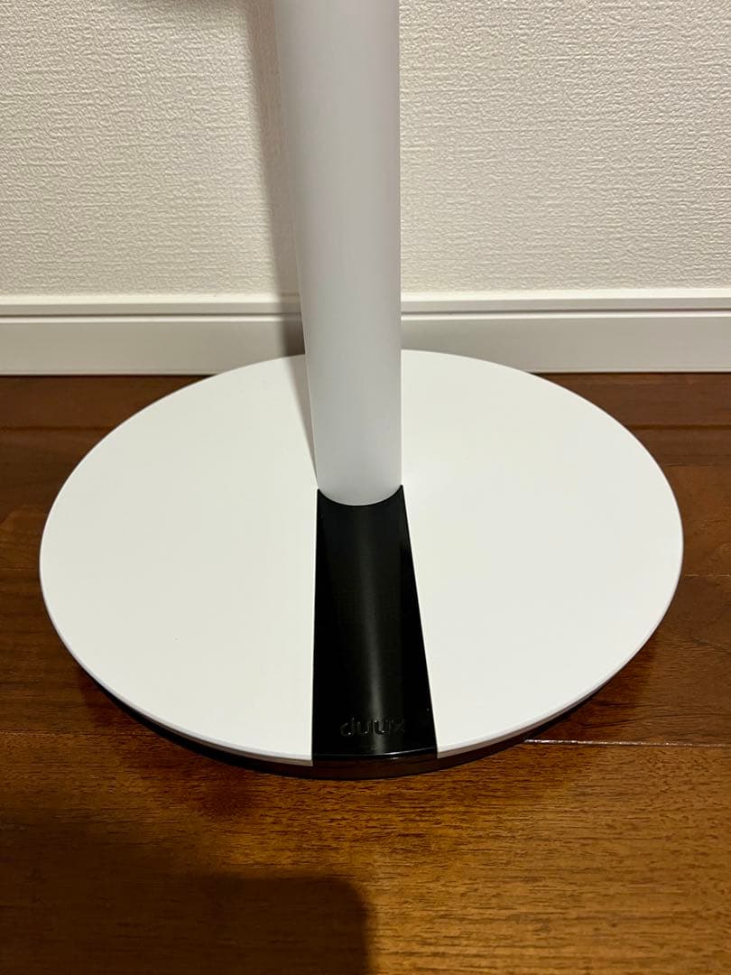 美品■duux Blade(ブレード)DXCF23JP(WT)バッテリーパック付