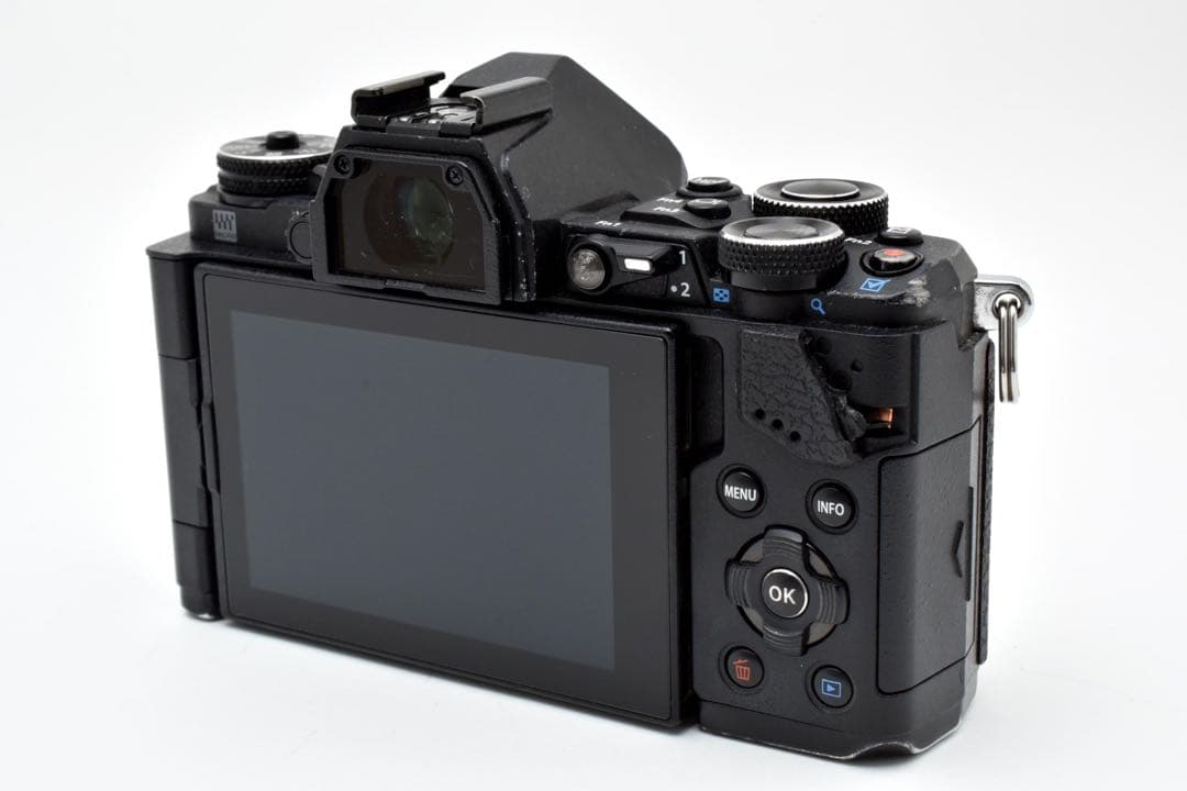 OLYMPUS OM-D E-M5 Mark II ミラーレス一眼カメラ