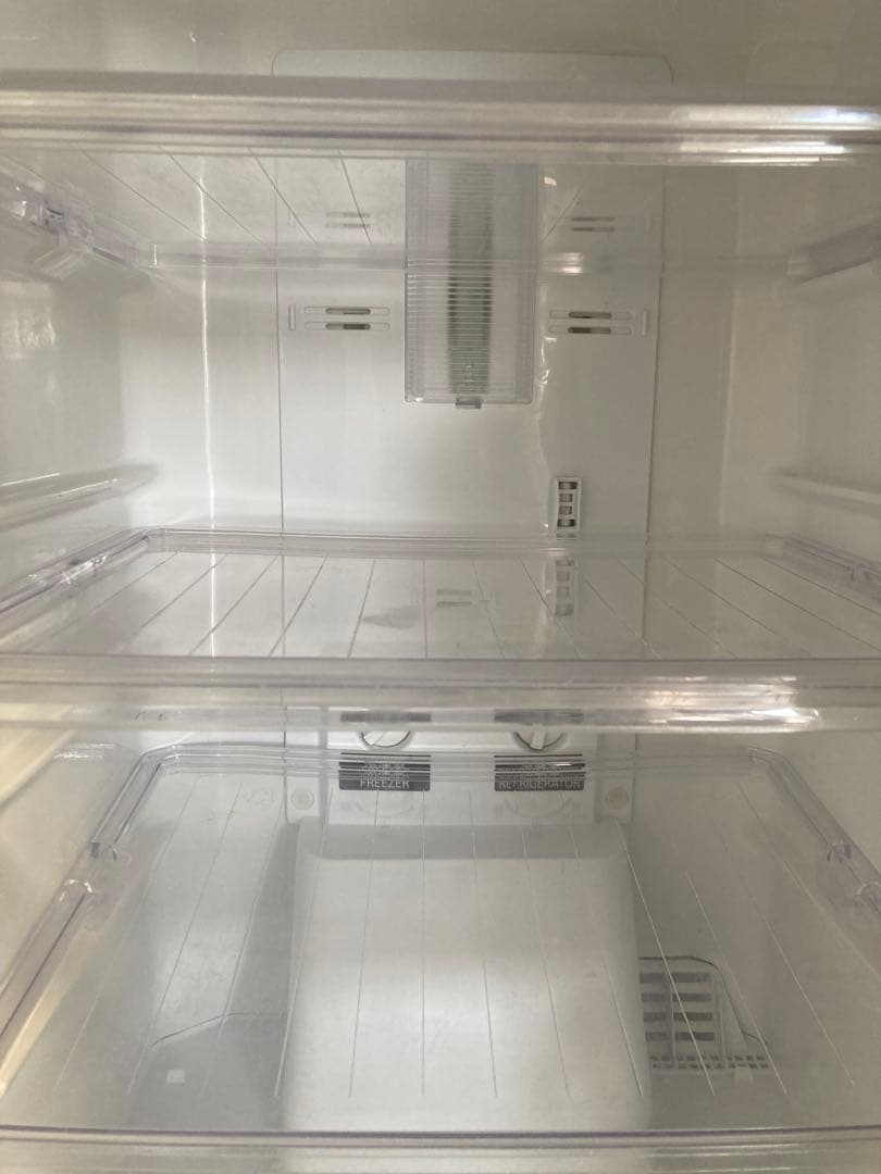 三菱 ノンフロン冷蔵庫 MR-P15W-B 146L 一人暮らし