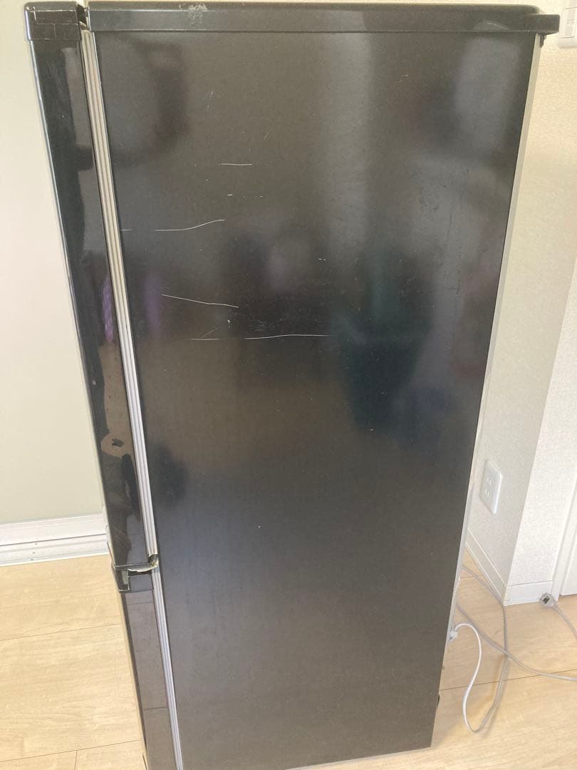 三菱 ノンフロン冷蔵庫 MR-P15W-B 146L 一人暮らし