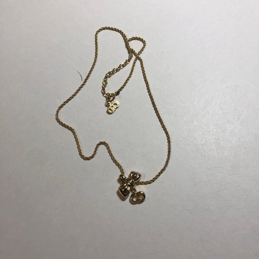 は*か様 794 希少　クリスチャンディオール　ゴールド ロゴ　リボンネックレス