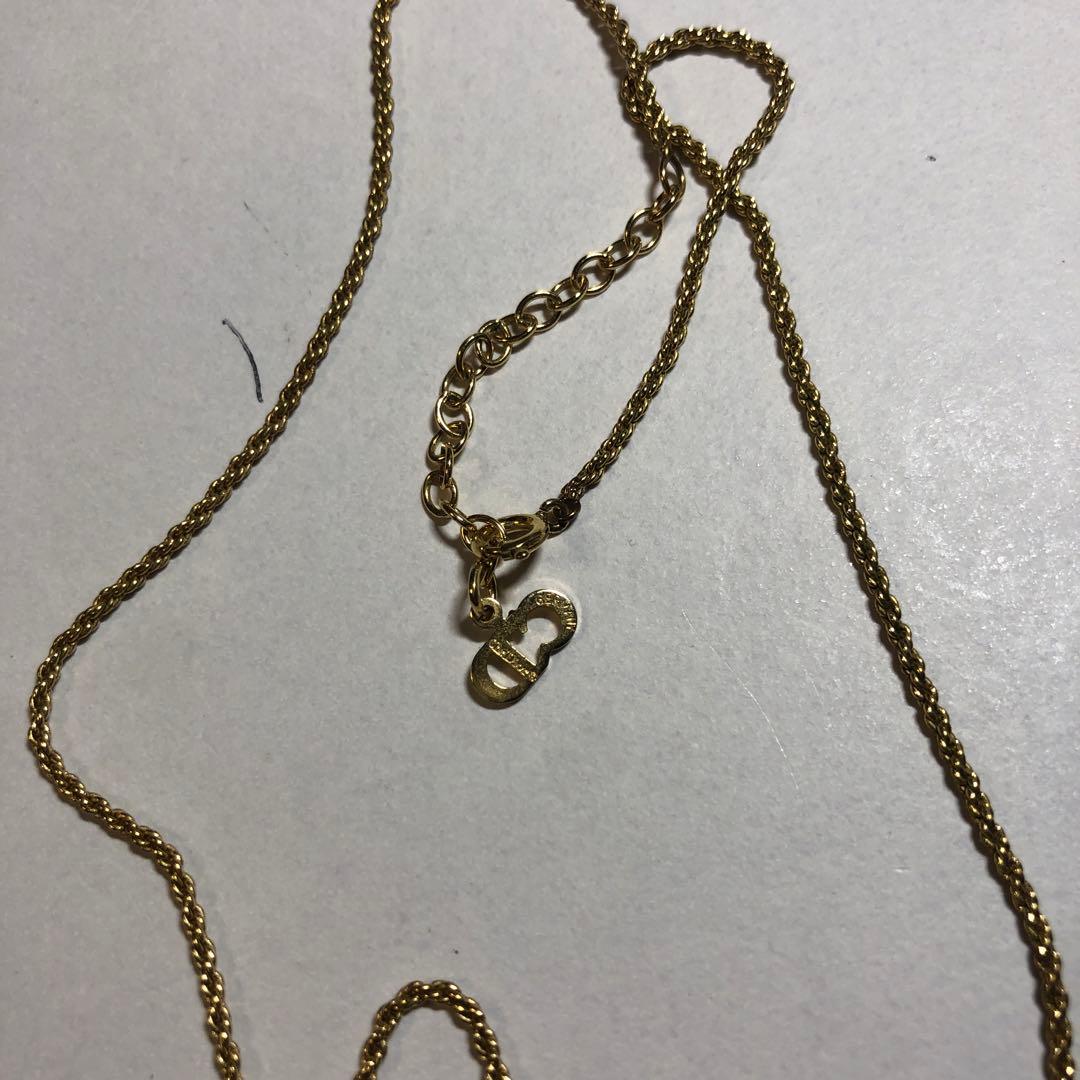 は*か様 794 希少　クリスチャンディオール　ゴールド ロゴ　リボンネックレス