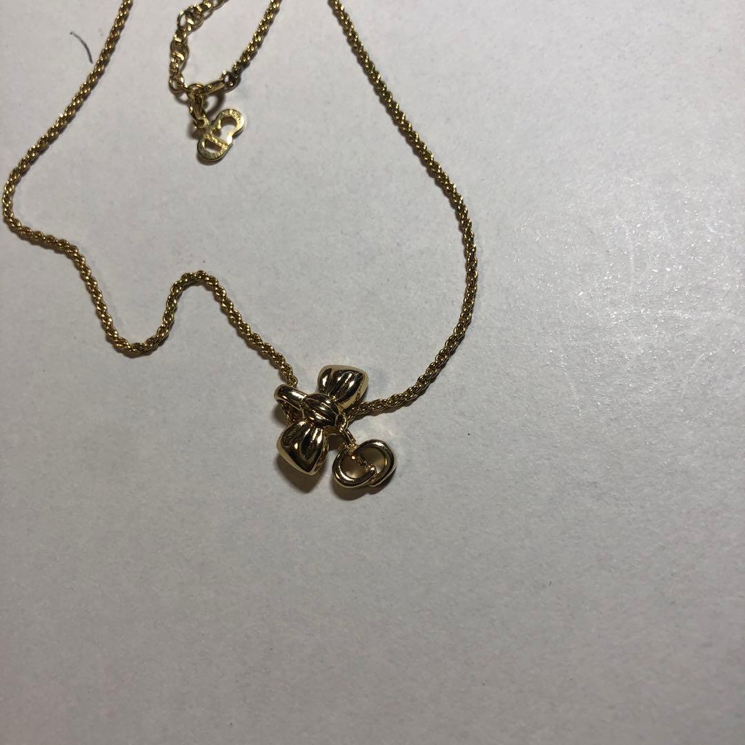 は*か様 794 希少　クリスチャンディオール　ゴールド ロゴ　リボンネックレス