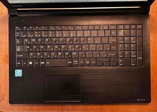 Toshiba 15.6インチ ノートPC ブラック