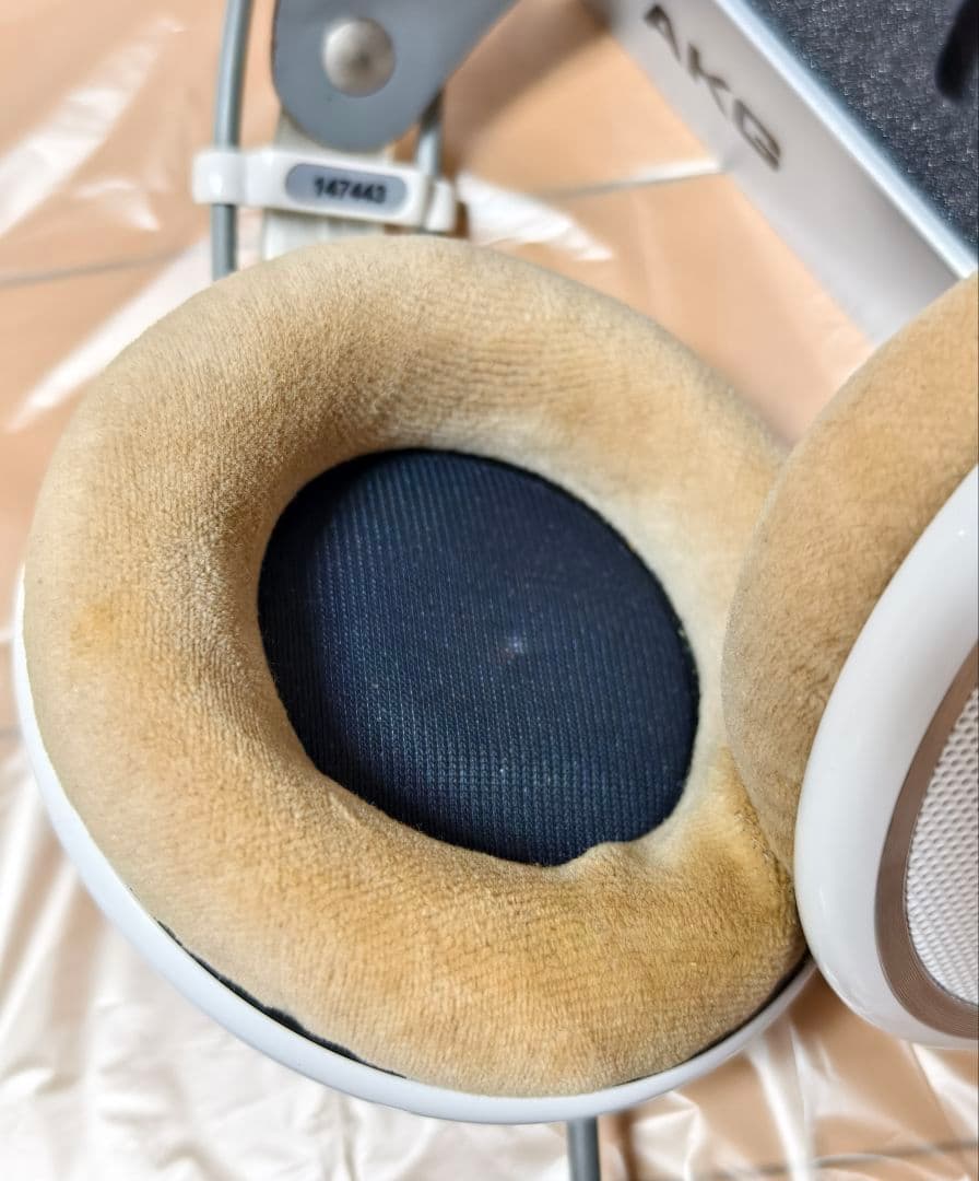 AKG ヘッドフォンK701