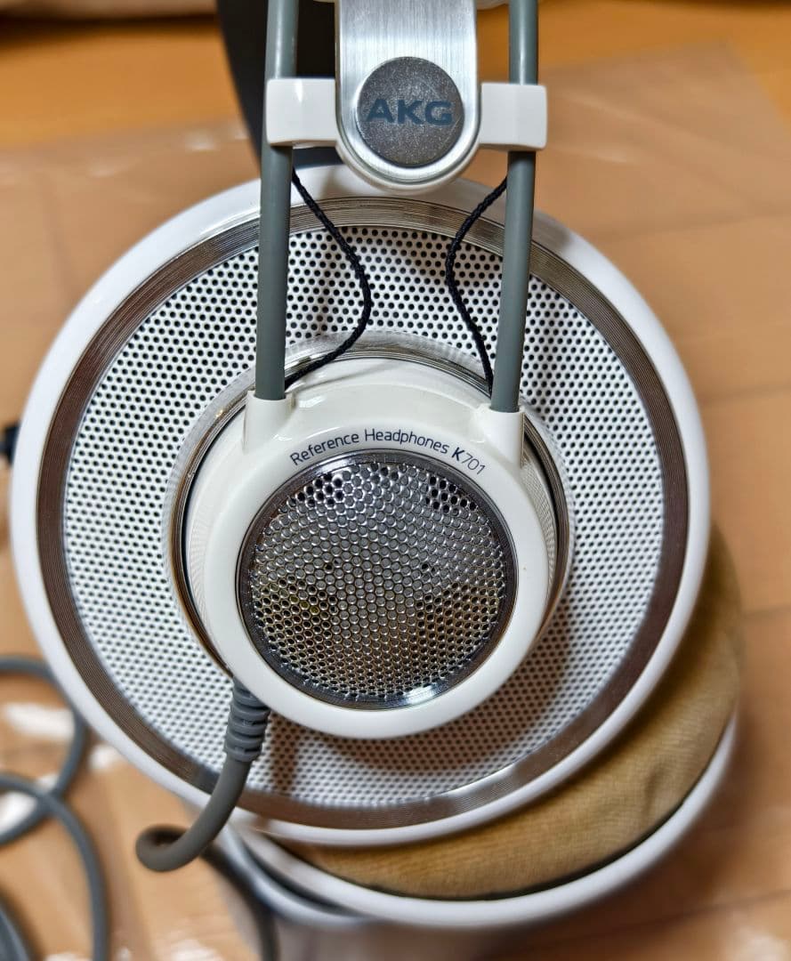 AKG ヘッドフォンK701