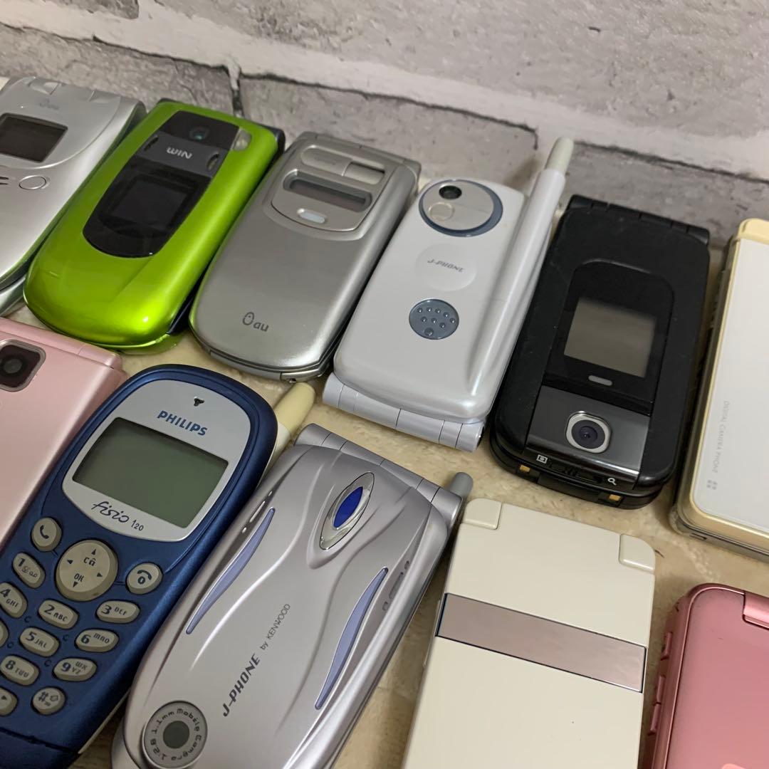 ガラケー／携帯電話 22点まとめ売り セット　動作未確認