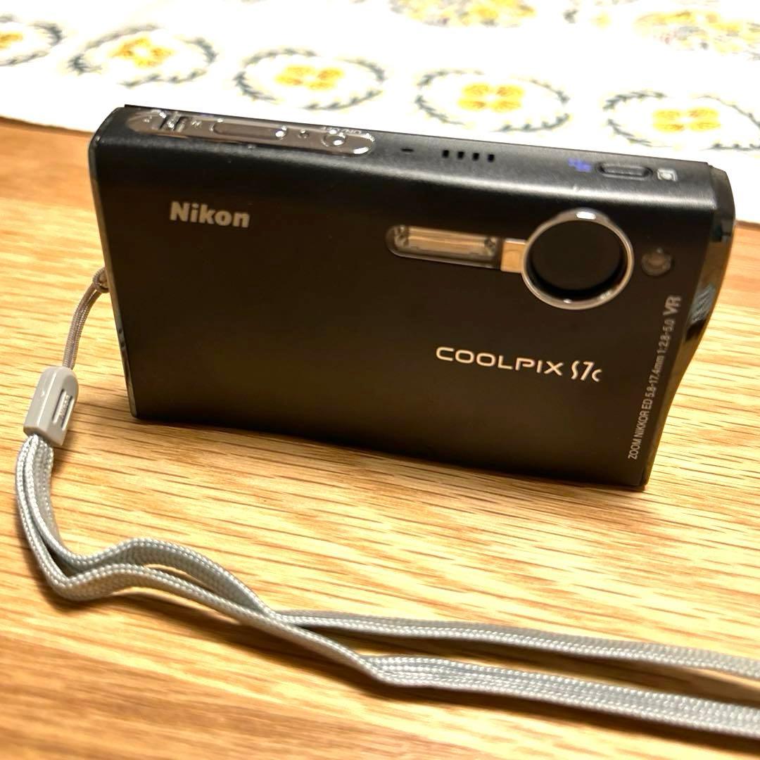 Nikon COOLPIX S7c コンパクトデジタルカメラ
