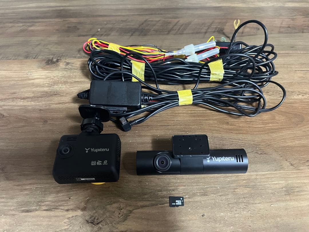 ユピテルY-3000 全方面カメラドラレコ　駐車監視機能付　動作確認済！