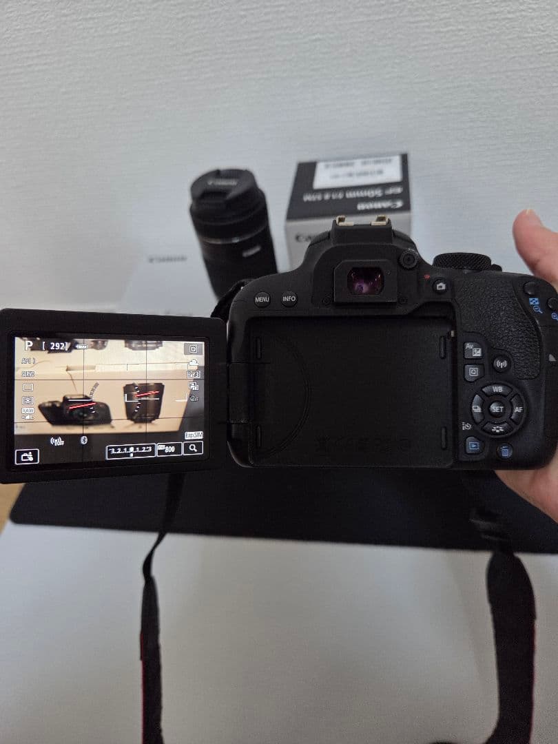 Canon EOS Kiss X9i ダブルズームレンズキット