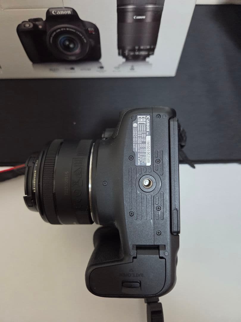 Canon EOS Kiss X9i ダブルズームレンズキット