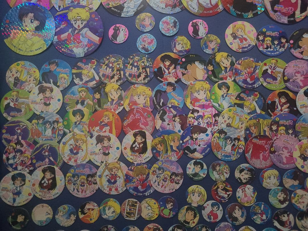 セーラームーン ホログラムメン有多数セット