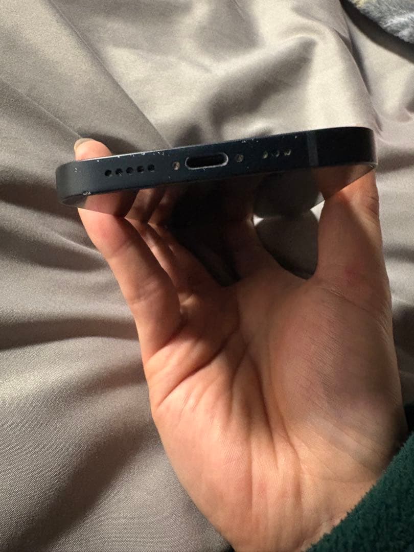 Apple iPhone 13 ブラック 128GB 本体