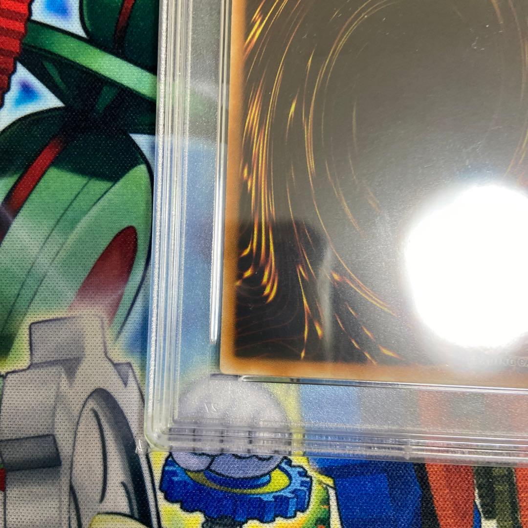 遊戯王 ミスティック・ソードマン ＬＶ６　旧アジア　レリーフ PSA 8