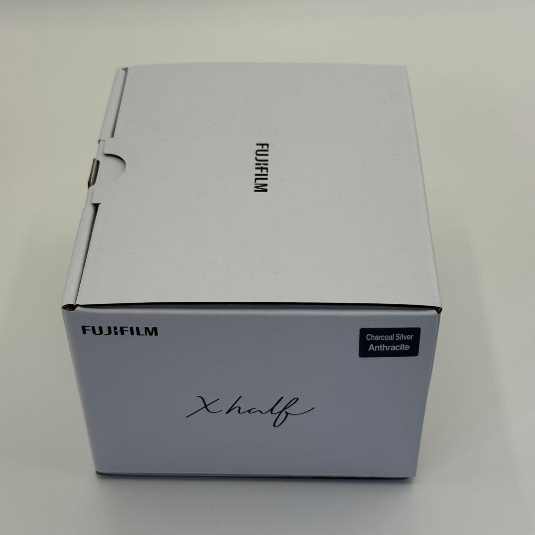 ら*る様 新品未使用品　FUJIFILM X half X-HF1 チャコールシ