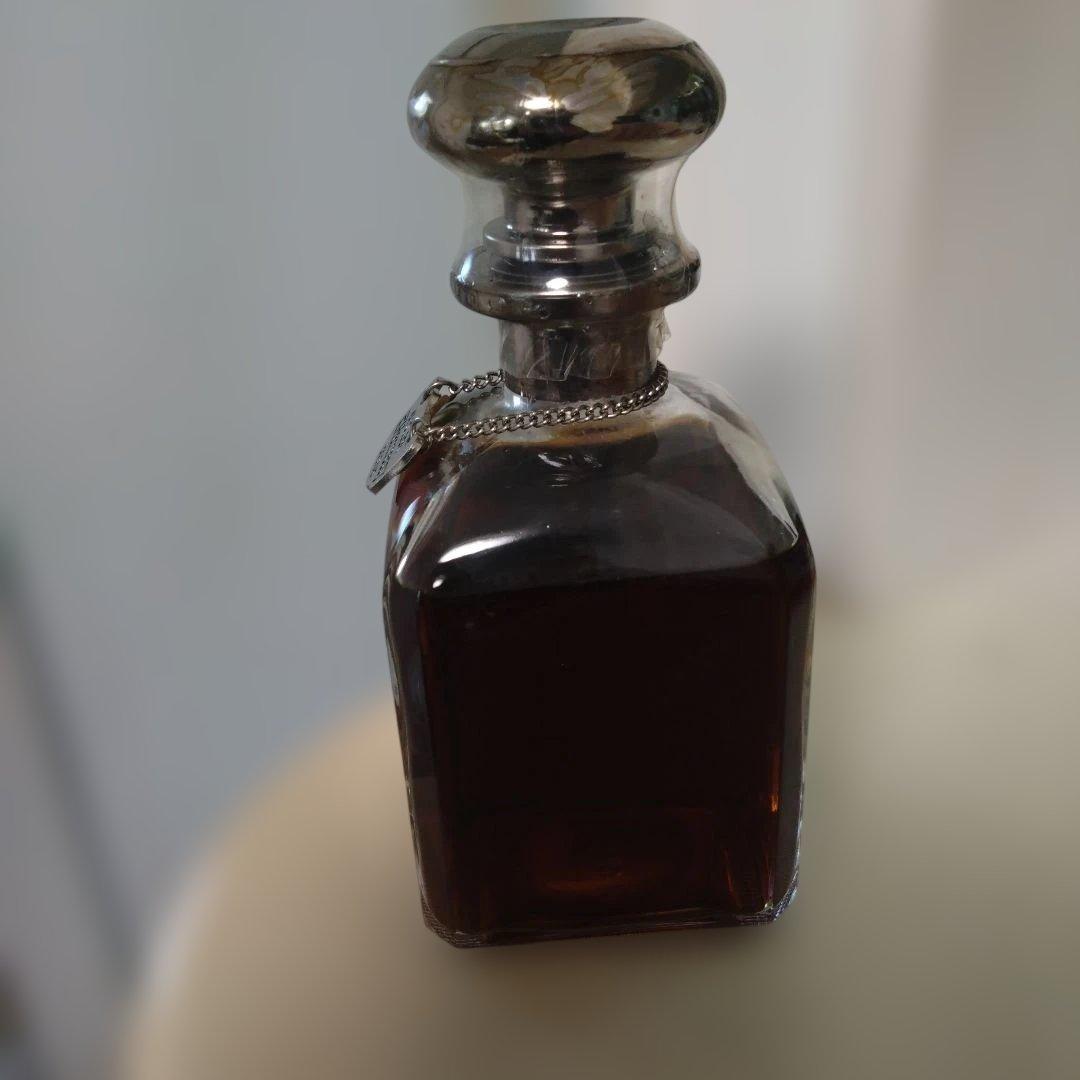 ブランデー Hennessy Napoleon Silver Top Decanter