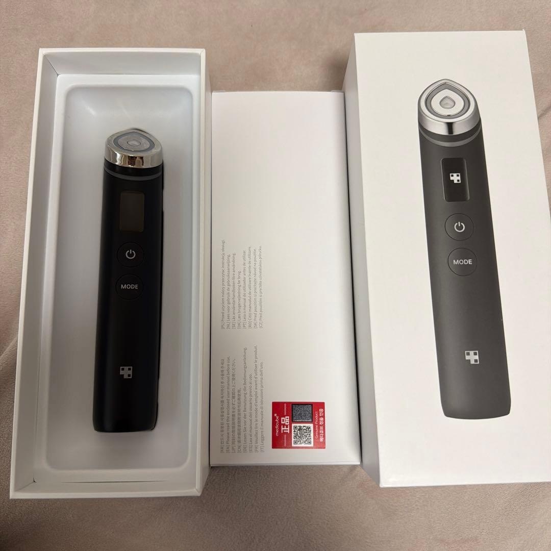 メディキューブ　美顔器　ブラック