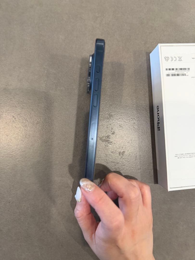 iPhone15Pro 256GB simフリー　ブルーチタニウム