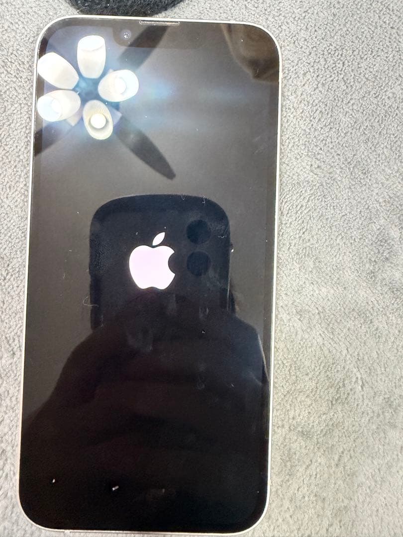 Apple iPhone 14ホワイト