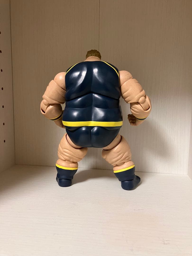 マーベルレジェンド　ブロブ　フィギュア