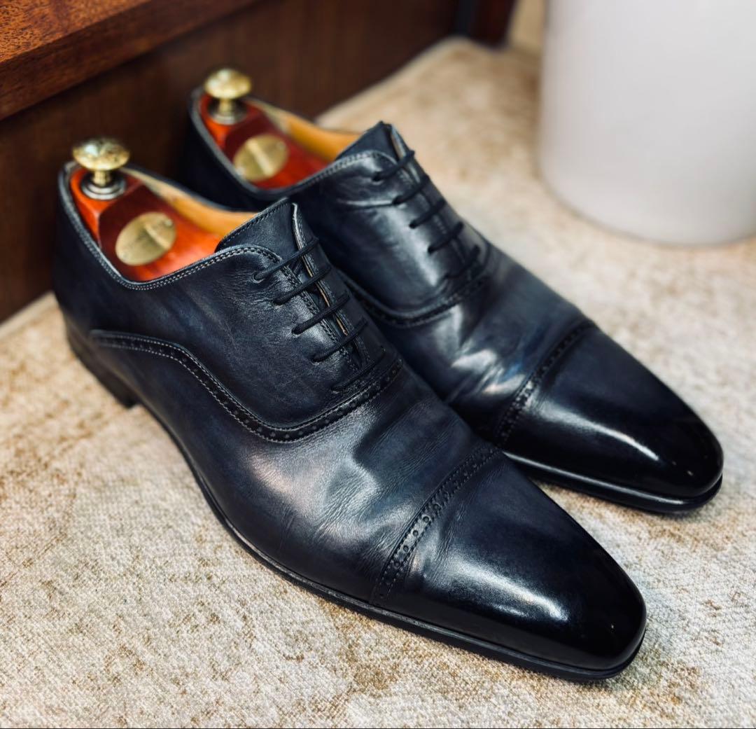美品MAGNANNI マグナーニEU41(26) ストレートチップ鏡面磨