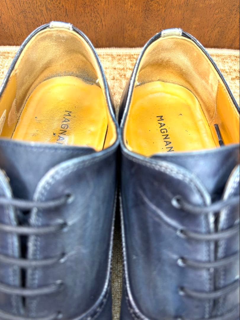 美品MAGNANNI マグナーニEU41(26) ストレートチップ鏡面磨