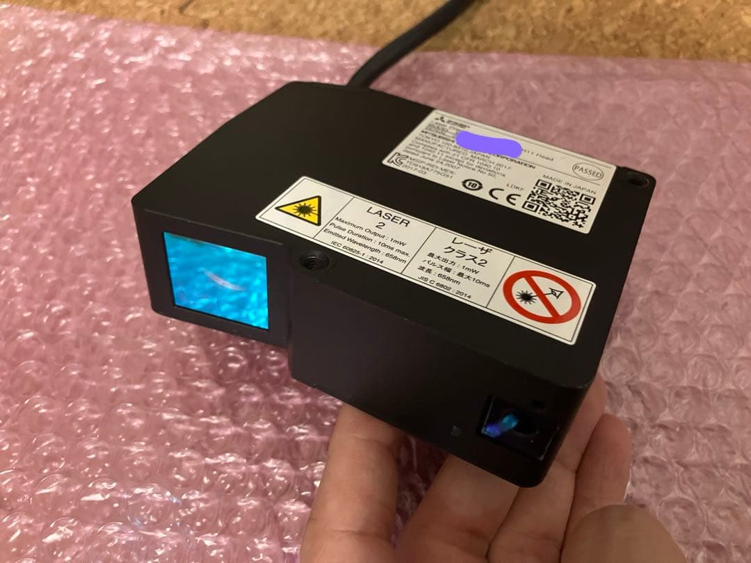 三菱電機　レーザ変位センサコントローラユニット　2セット4入力分