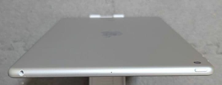 ちゃたジャンクiPad第7世代 32GB シルバー Wi-Fiモデル