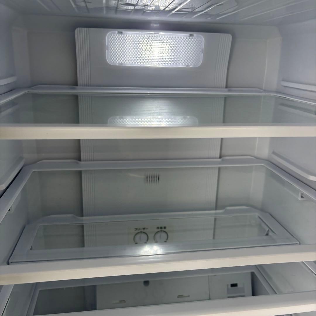 744⭕️冷蔵庫　AQUA　大型　300-400ℓ　設置無料　右開き　安い　綺麗