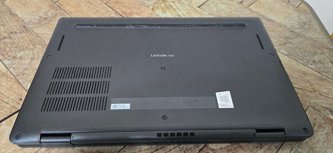 dell latitude 7320 i7-1185G7、メモリー 32GB