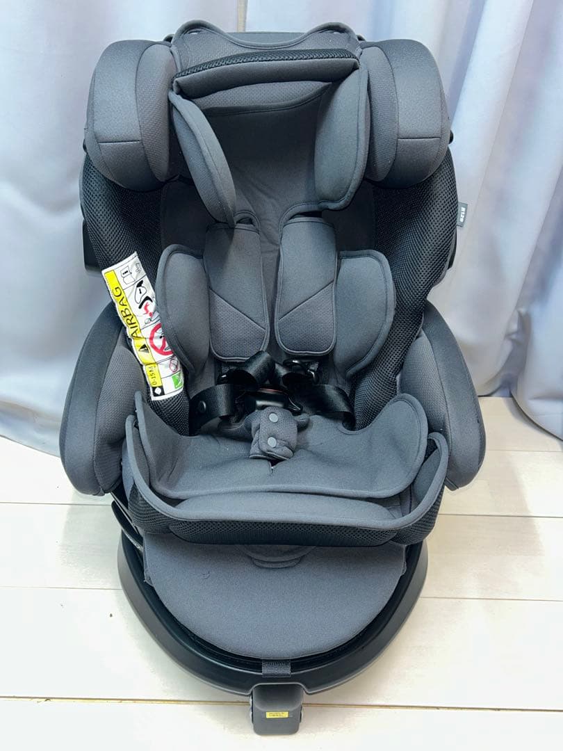 アップリカ　フラディアグロウ　ISOFIX　セーフティプラス　プレミアム