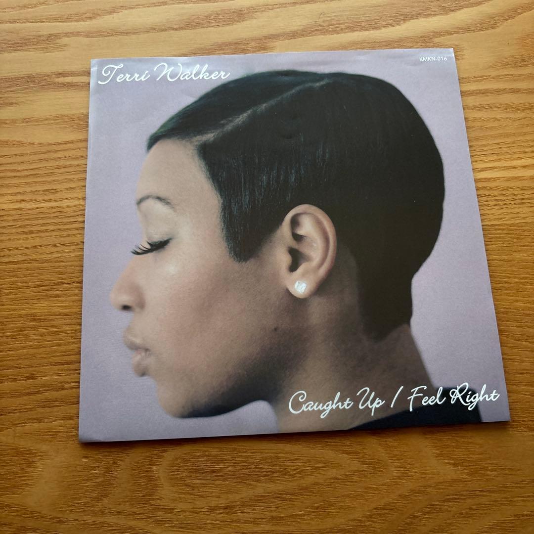 Terri Walker Caught Up / Feel Right 7インチ