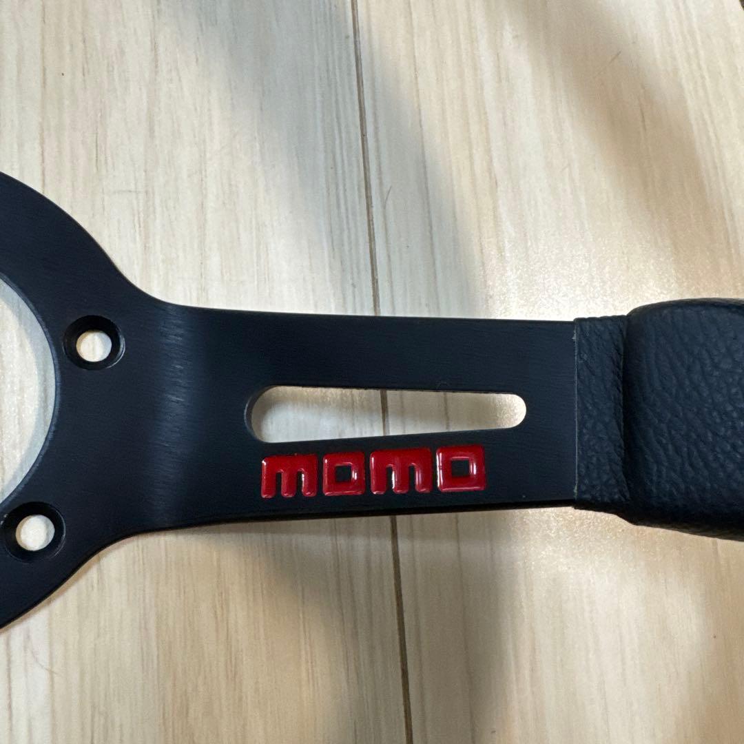 MOMO DRIFTING ステアリングホイール