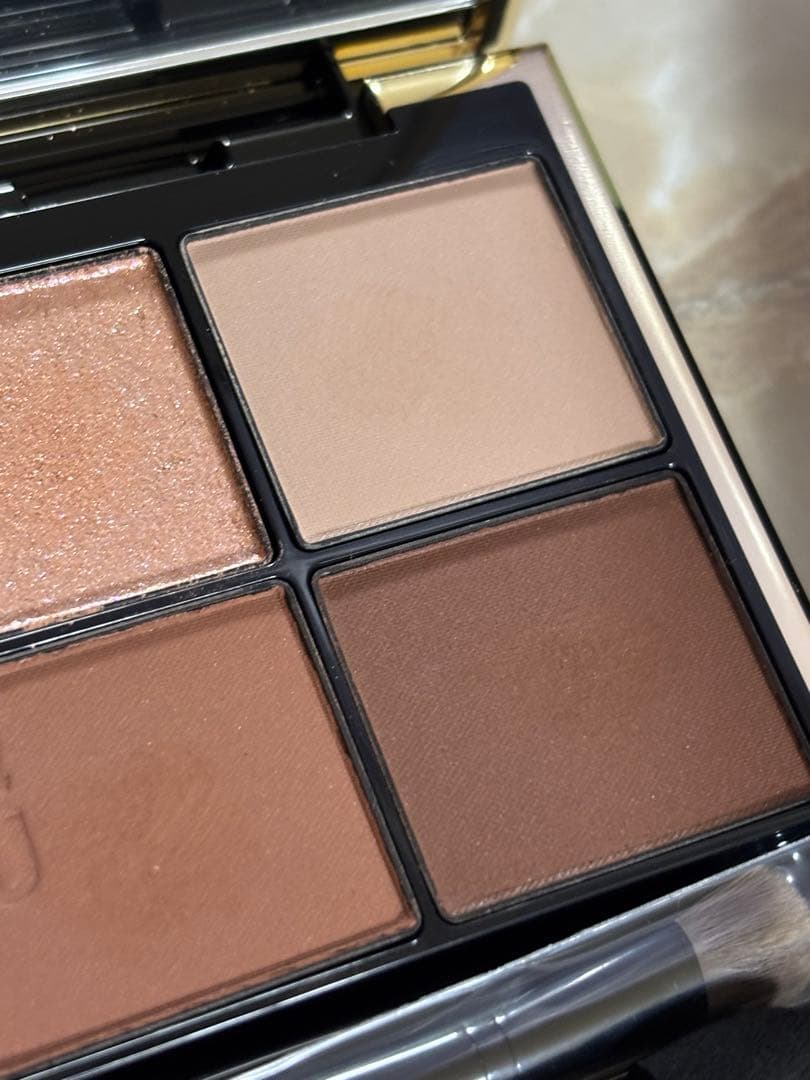 【オンライン限定品】SUQQU シグニチャーカラーアイズ S02 霜華 【格安】