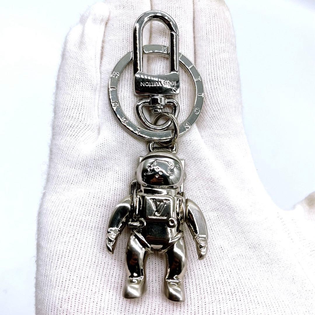 LOUIS VUITTON ルイヴィトン　ポルトクレ　スペースマン　宇宙飛行士