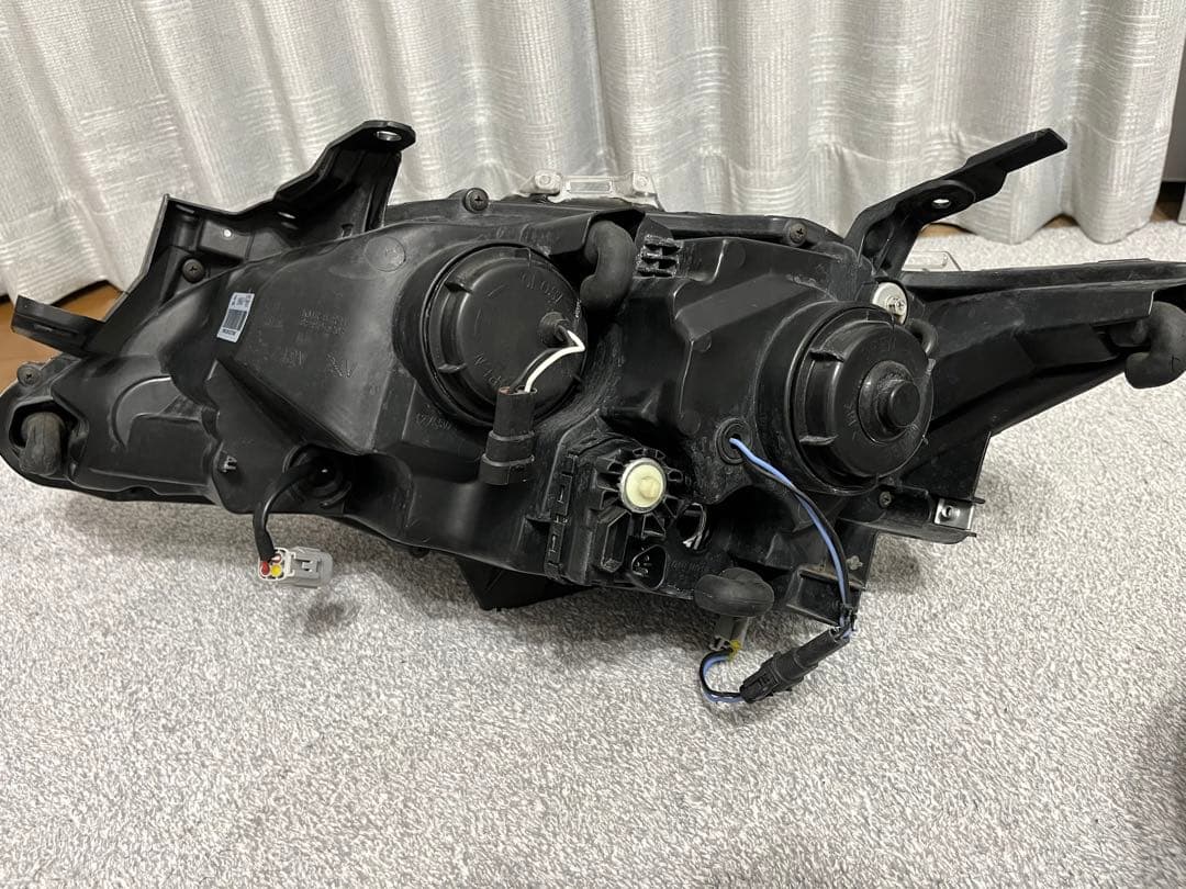 80　50カムリ後期 社外ヘッドライト