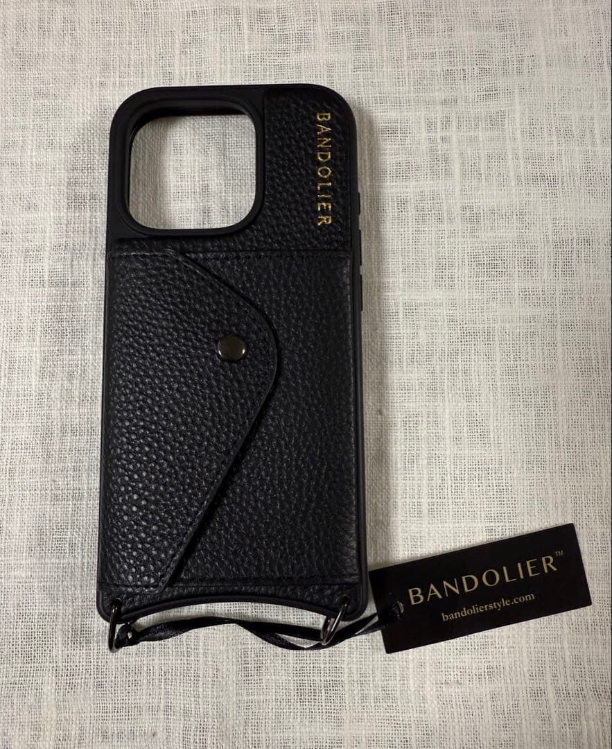 【新品】BANDOLIER iPhone 16 Pro用ブラック ストラップ付