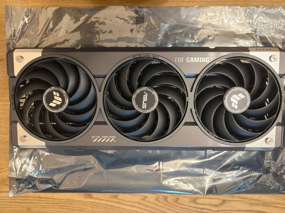 G*n様 ASUS TUF Gaming Radeon RX 9070 16GB