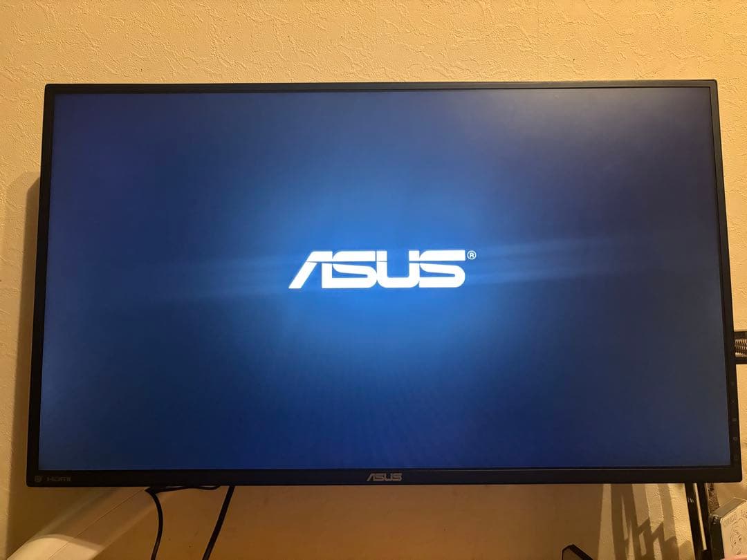 ASUS ゲーミングモニター 27インチ/0.5ms/165Hz/G-SYNC/