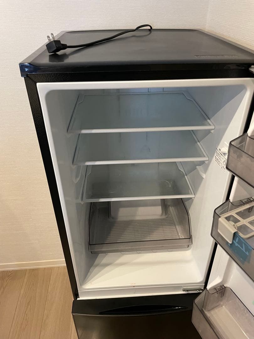 東芝 TOSHIBA ノンフロン 冷凍冷蔵庫 GR-V15BS(k) 24年製