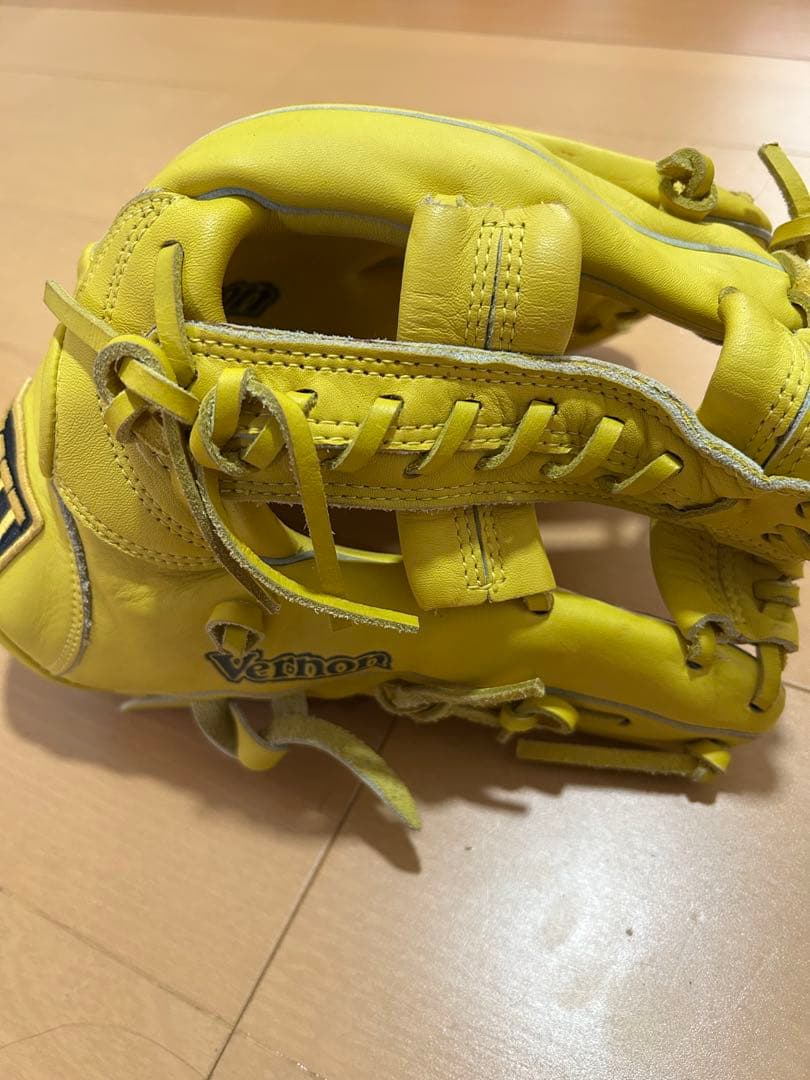 大人用　ZETT 軟式グローブ 内野手用　イエロー