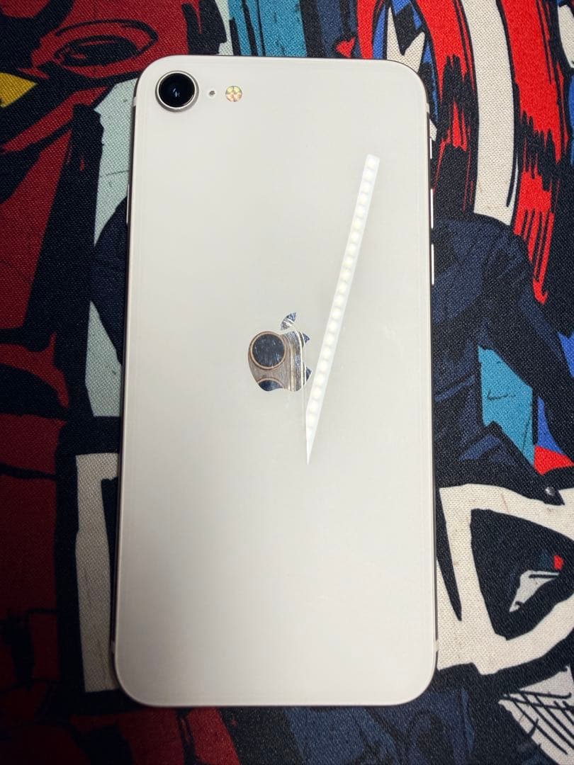 iPhone se2 64GB ホワイトsimフリー