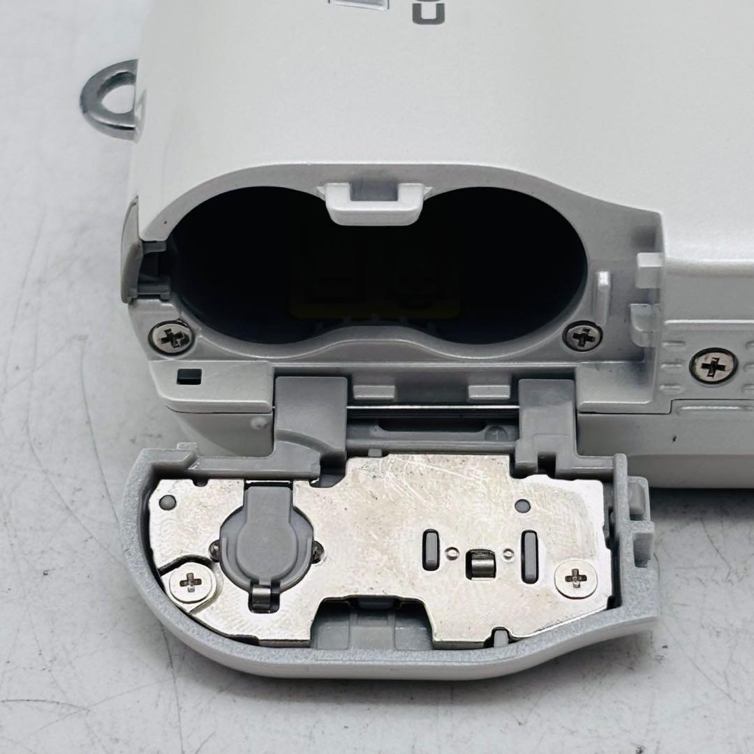 【美品動作確認済み】Nikon COOLPIX L2 単三電池