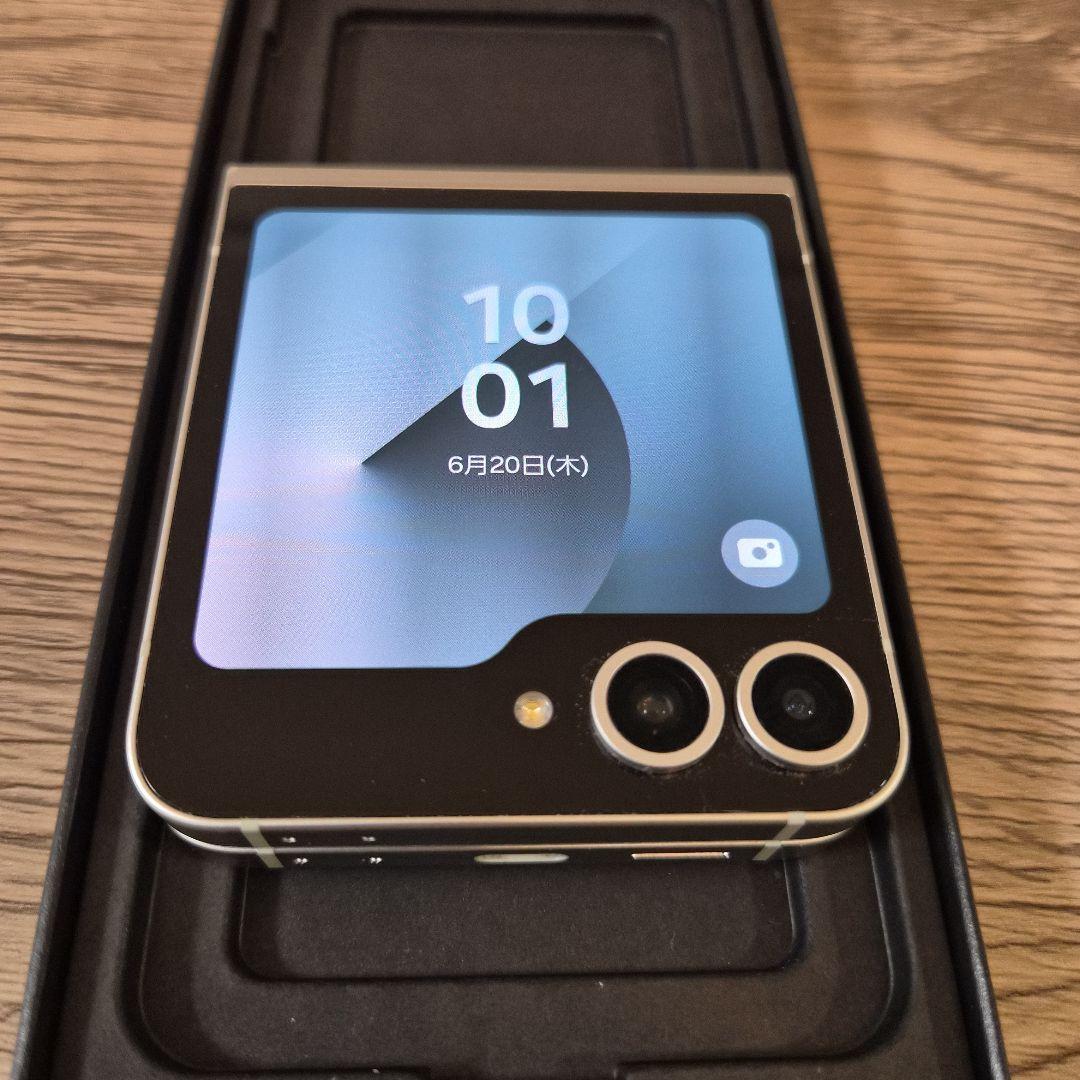 Galaxy ZFlip6本体 256GB Samsung SIMフリー
