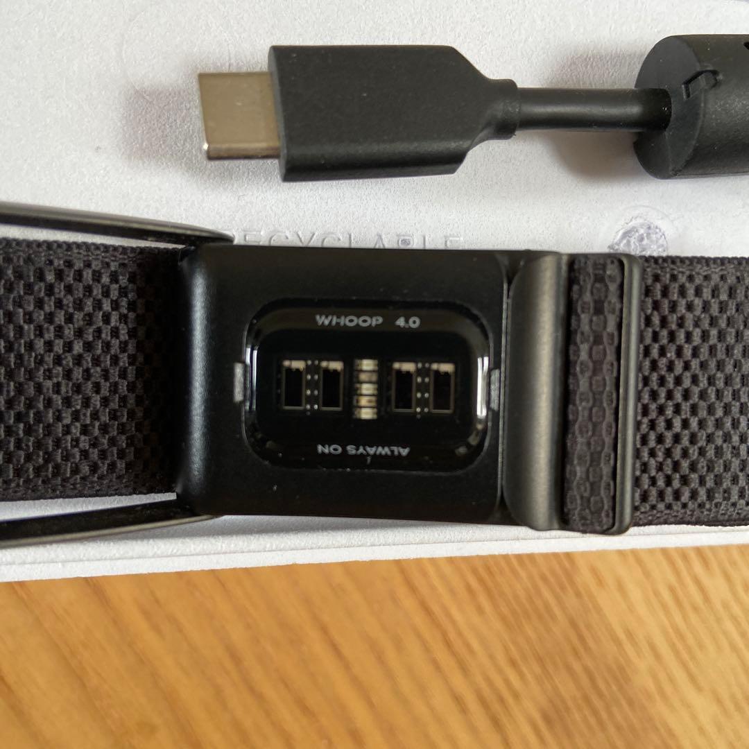 WHOOP 4.0 フィットネストラッカー ブラック