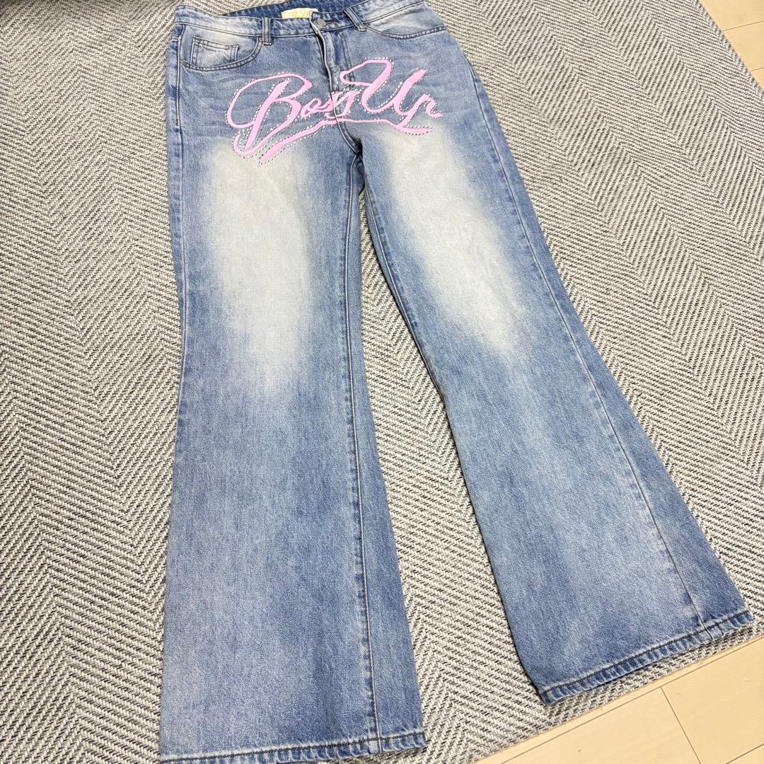 Boss up ✴︎ フレアデニムパンツ