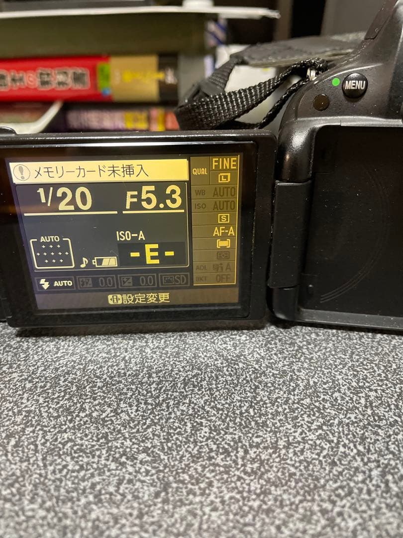 Nikon D5100 デジタル一眼レフカメラ