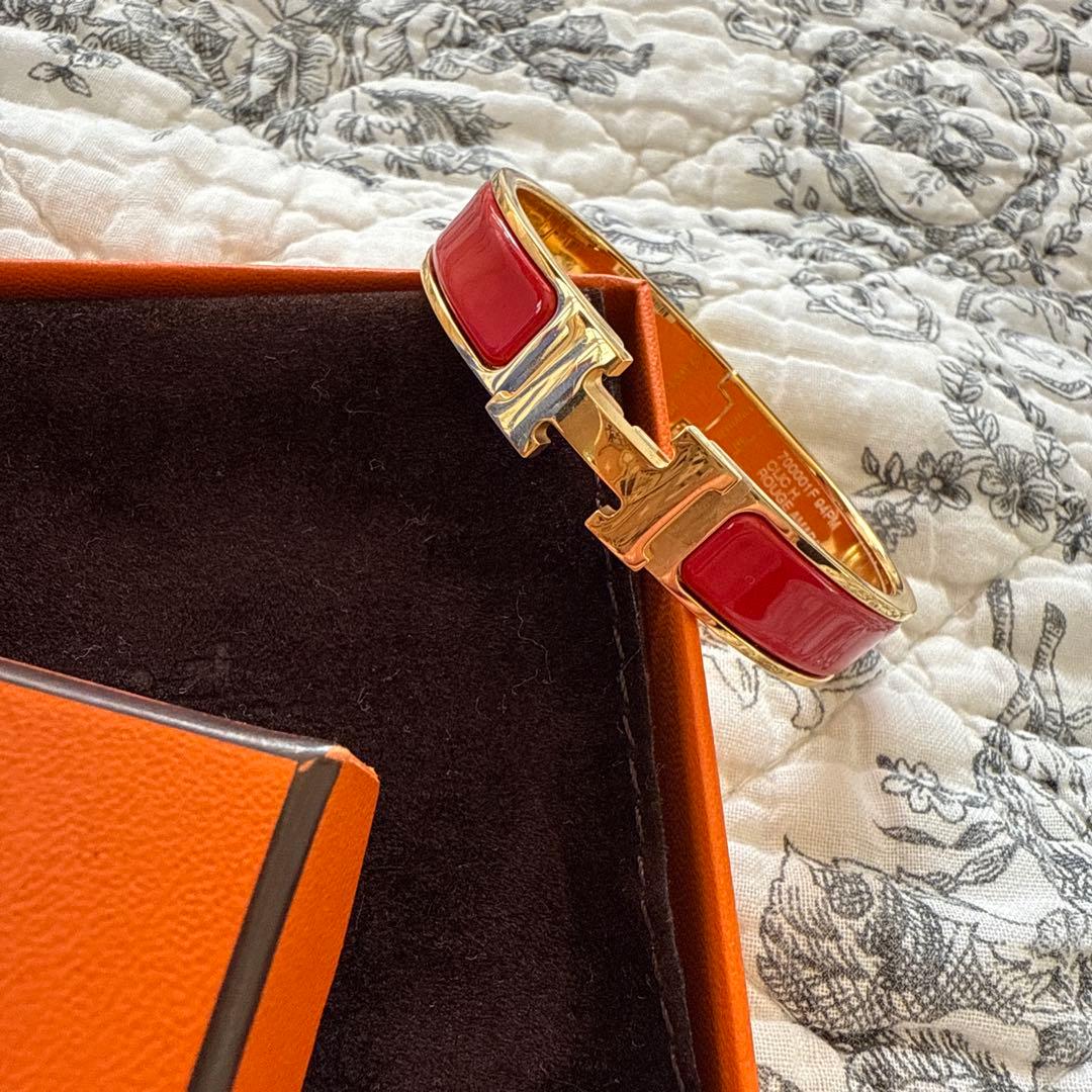 HERMES エナメルバングル レッド