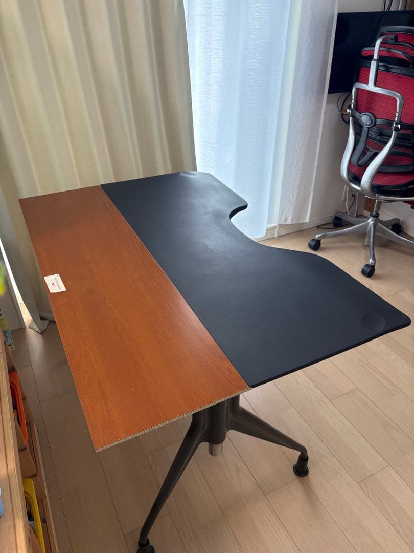 ハーマンミラー エンベロップデスク　機能性デスク　PC　ゲーミング　レア